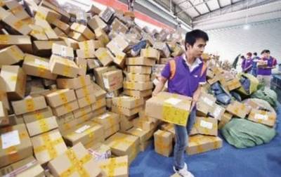 多家快遞公司下月開始上調派送費,還能一起愉快地剁手嗎?